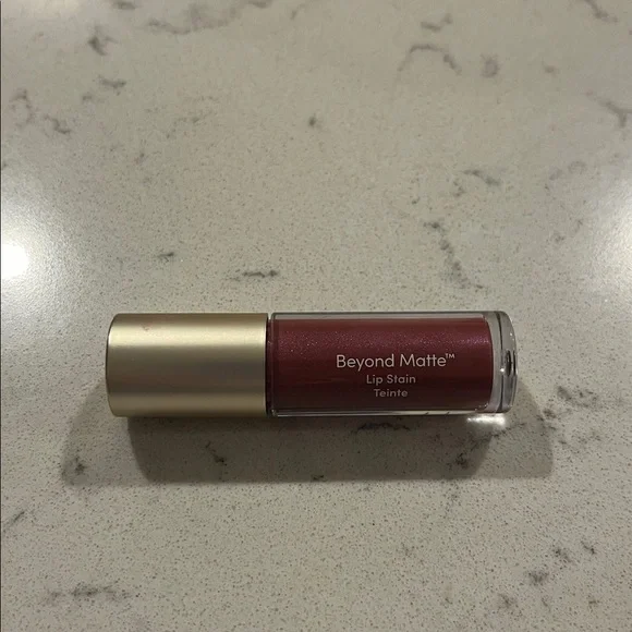 NWT Jane Iredale Beyond Matte Lip Stain in color Fetish. - Picture 6 of 8